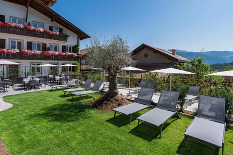 Property building, sunbed