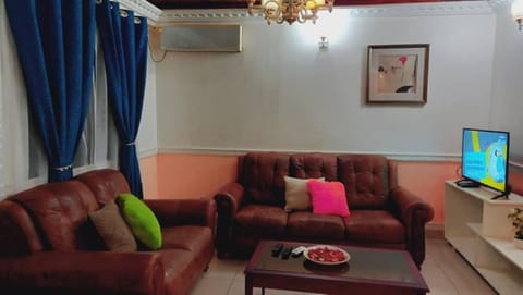 Apparts meublés Tigson Condominio in Yaoundé