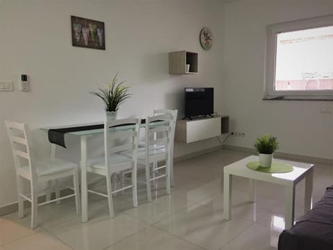 Apartmani Orhideja Apartment in Lika-Senj County