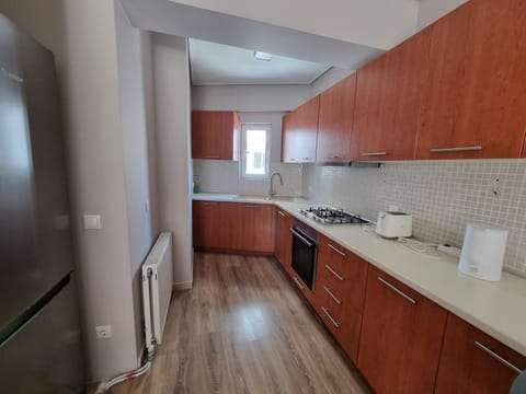 Kitchen or kitchenette, pet friendly, stove, kitchen