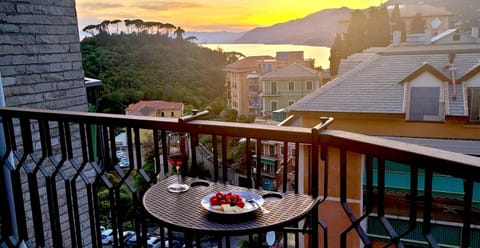 Balcony/Terrace, Sea view, Sunset