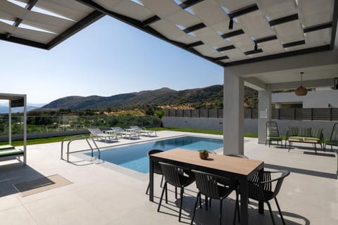 Pool view, Swimming pool, Swimming pool