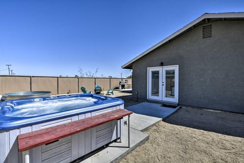 Indie-Eclectic Desert Home with Hot Tub and Patio House in Twentynine Palms