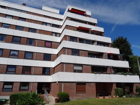 Facade/entrance, Summer, View (from property/room)