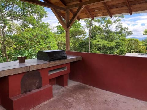 BBQ facilities, Balcony/Terrace