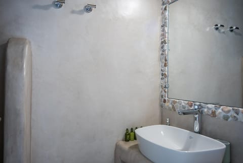 Anemos Sails 4 House in Paros, Greece