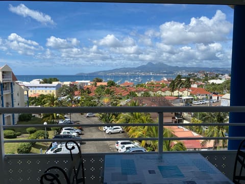 Balcony/Terrace, Street view