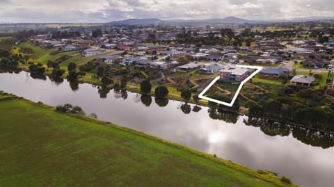 Riverside Haven House in Bairnsdale