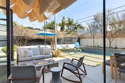 Vista Del Mar by AvantStay Stunning Spanish Inspired Home w Pool Hot Tub Rooftop Patio House in La Jolla