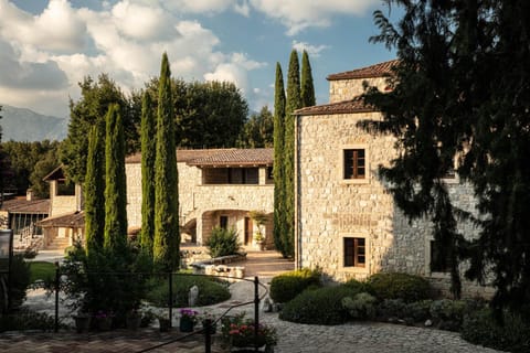 Property building, Spring, Garden, Garden view