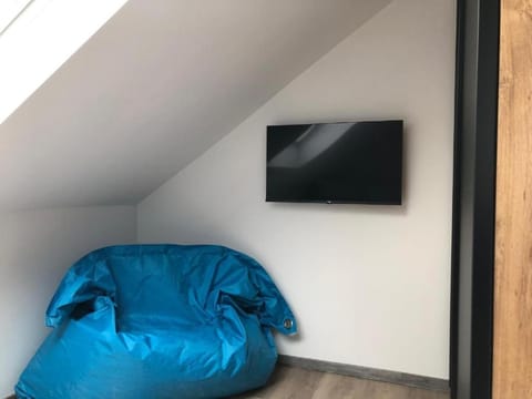 TV and multimedia, Bedroom