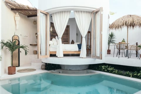 Makaii Tiny Villas with private pools Bed and Breakfast in North Kuta