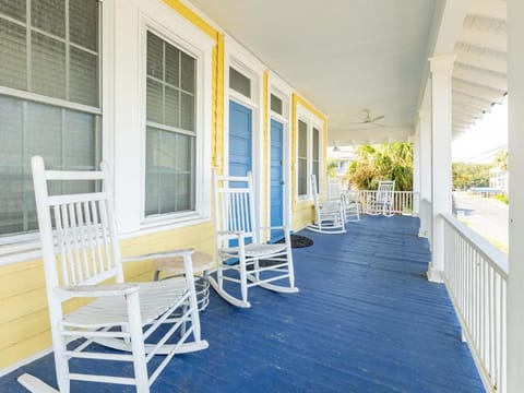 Sea View Cottage House in Tybee Island