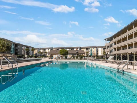 Lighthouse Point 13B - Sea the Beach Apartment in Tybee Island