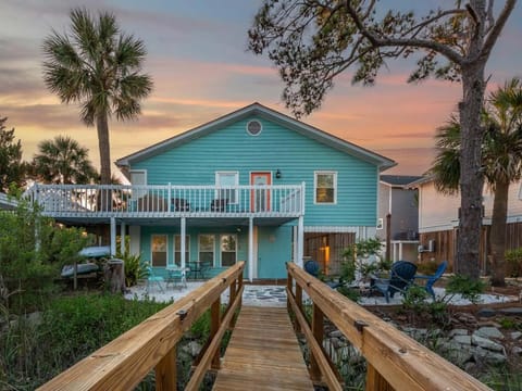 All Decked Out House in Tybee Island