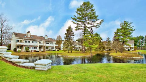 The Ponds at Foxhollow by Capital Vacations Resort in Lenox