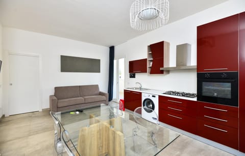 Bed, TV and multimedia, washing machine, kitchen