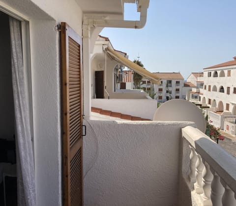 Casa Elisa 3 bedrooms 2 bathrooms 4 airco's shared pool House in Alcossebre