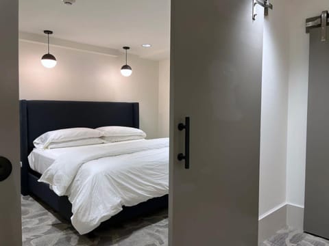 The Thomas Hotel - Garden Suite 2-Bedroom - 01 Eigentumswohnung in Tyler