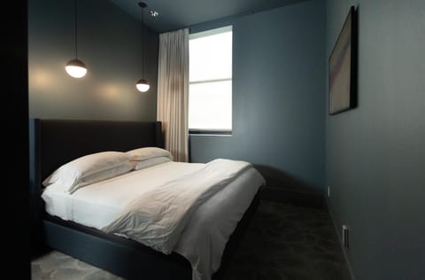 The Thomas Hotel - Premium Suite Main Level Condo in Tyler