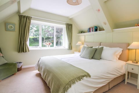 Stay at Penny's Mill Bed and Breakfast in Mendip District