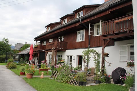 Ferienwohnung Grimmingblick - Auszeit vom Alltag Condo in Bad Aussee