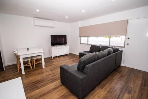 Willow Court Unit 2 Apartment in Broken Hill