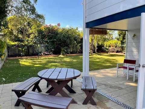 BAY PROPERTIES . The Sailor Shack Apartment in Yamba