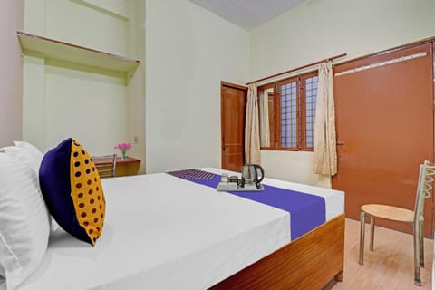 SPOT ON Ganpati Home Stays Hotel in Dehradun