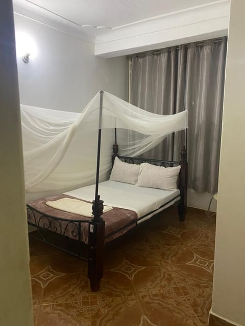 Ingrid's Place - Namugongo Hotel in Kampala