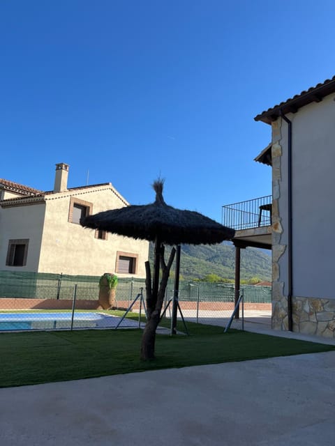 Casa Rural El Pinaron House in Extremadura, Spain