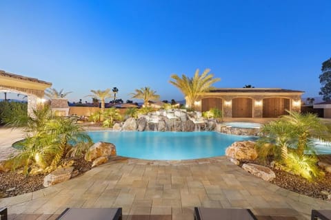 Villa Bella - Private Estate in the Heart of Palm Desert, Outdoor Amenities, Gym, Game Room House in Indian Wells