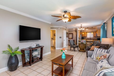 Sunset Harbor Palms 2-107 Apartment in Pensacola Beach