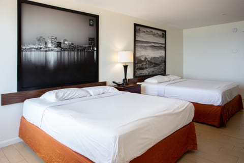 Aqua Vista Resort Hotel Hôtel in Virginia Beach