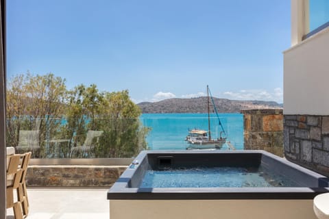 Hot Tub, Sea view