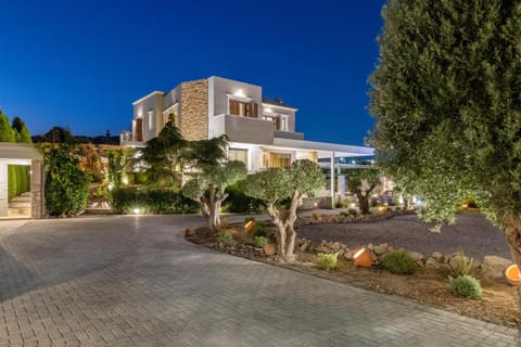 Vento Imperiale Estate Villa in Rhodes