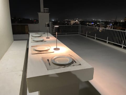 Night, View (from property/room), Balcony/Terrace, Dining area