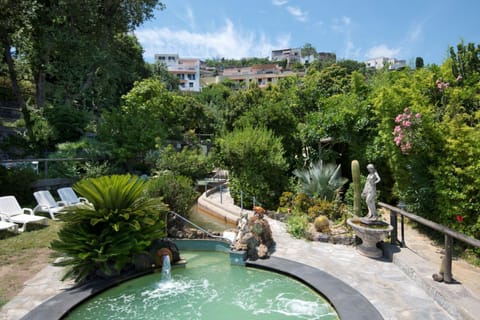 Garden view, Pool view