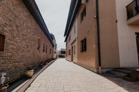 Inner courtyard view