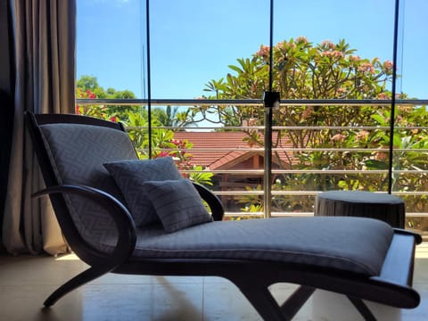 Bedroom, Garden view, sunbed