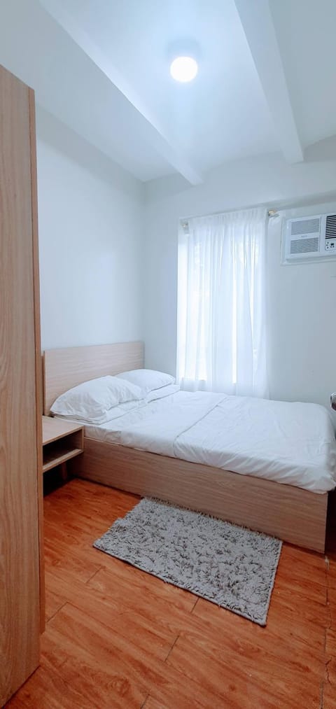 SCANDIA SUITES AT SOUTH FORBES Homey & Cozy 2-Bedroom Condo Condo in Santa Rosa