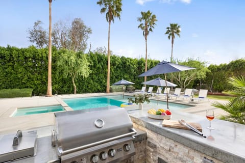 Polo Villa 7 by AvantStay Features Entertainer's Backyard Game room 260-316 5 Bedrooms House in La Quinta