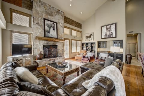 Mont Cervin 31 by AvantStay Luxury Ski in Ski out home in Park City House in Deer Valley