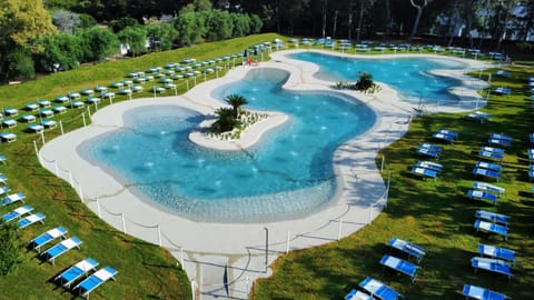 Pool view, Swimming pool