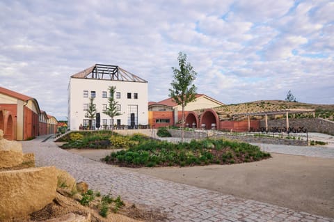 Property building, Natural landscape, Garden