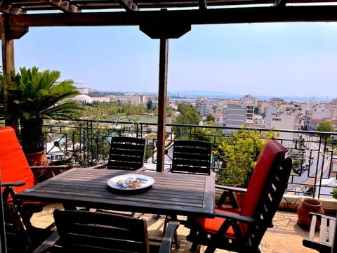 The Best Penthouse View near Stavros Niarchos Foundation Apartment in Kallithea