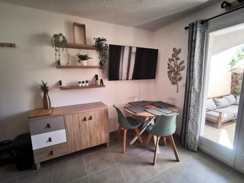 La Terrasse Ensoleillée de Sausset : Le Citronnier Appartement in Sausset-les-Pins