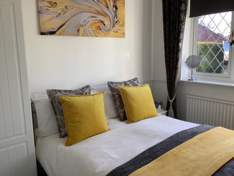 Ragged Hall Lane Bed and Breakfast in St Albans