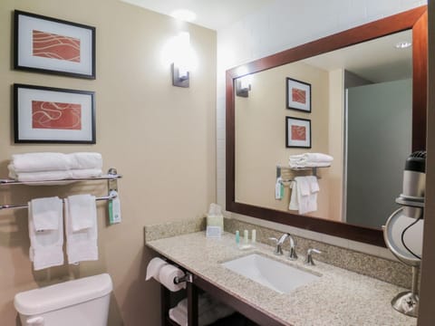 Comfort Suites Marietta-Parkersburg Hotel in Marietta