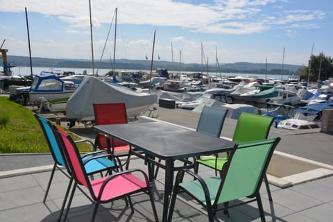 Seating area, Lake view